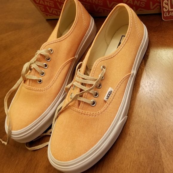 new Van's - Picture 9 of 10